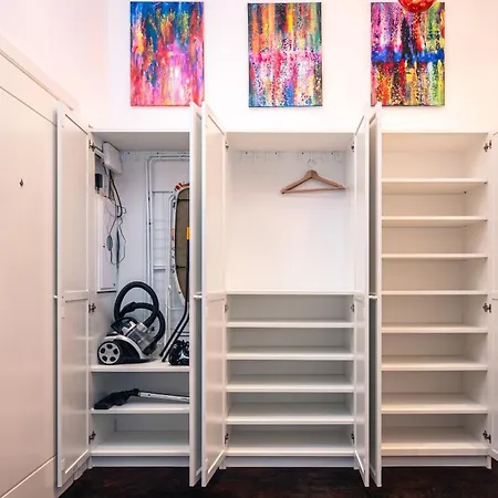 Dubois - 62m2, Workspace, Ac - By Rentujemy Apartman *