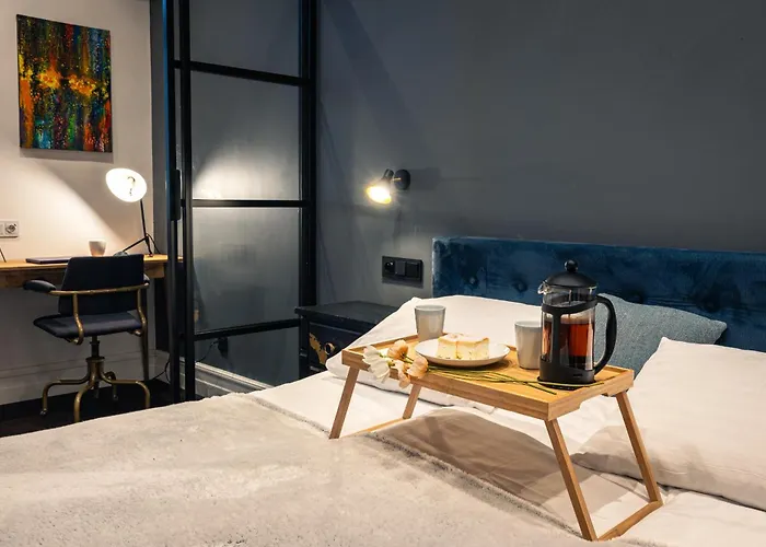 Dubois - 62m2, Workspace, Ac - By Rentujemy Apartment