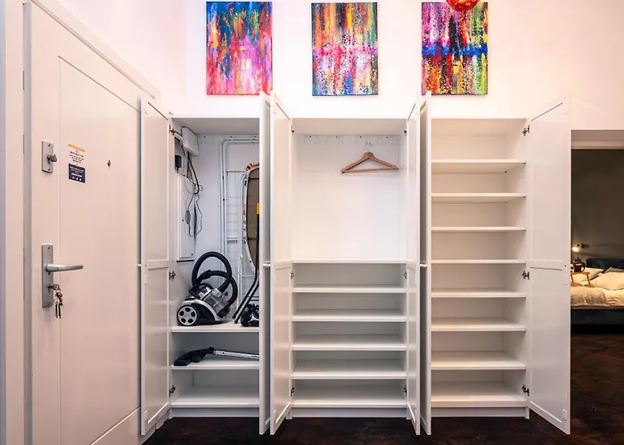 Dubois - 62m2, Workspace, Ac - By Rentujemy Apartment *